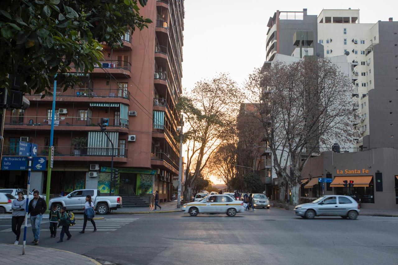 Treinta Y Tres Suites San Miguel de Tucumán Eksteriør bilde